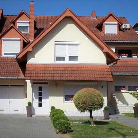 Silent Apartmanhaz Harkány Exteriör bild